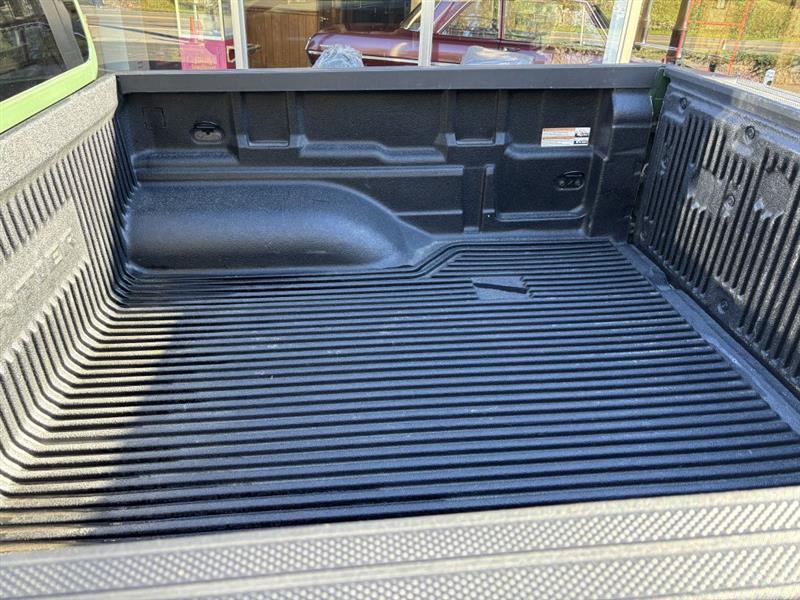 Nissan Frontier PRO-4X Crew Cab 4WD 2026