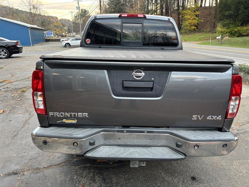 Nissan Frontier SL Crew Cab 5AT 4WD 2017