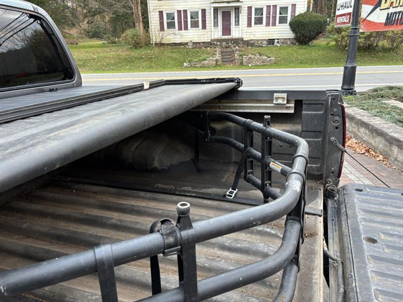 Nissan Frontier SL Crew Cab 5AT 4WD 2017