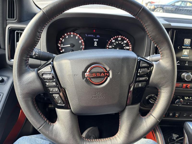 Nissan Frontier PRO-4X Crew Cab 4WD 2026