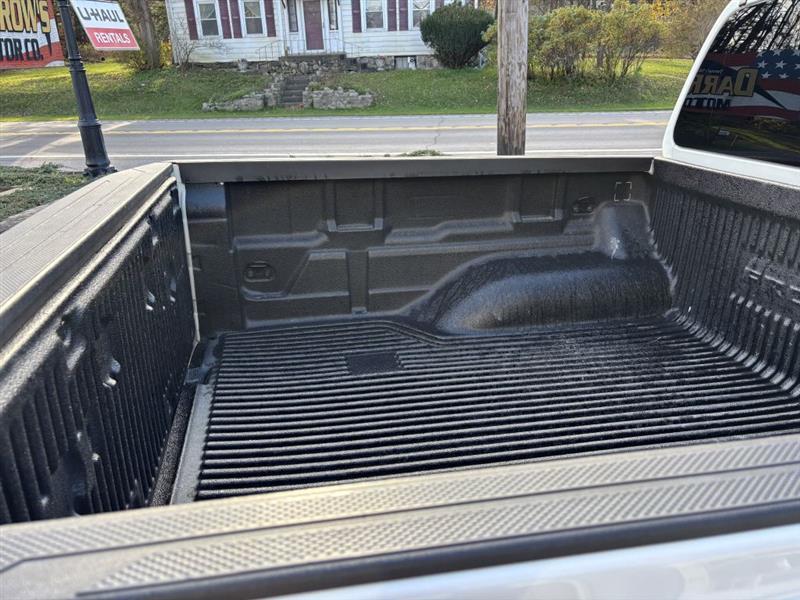 Nissan Frontier PRO-4X Crew Cab 4WD 2026