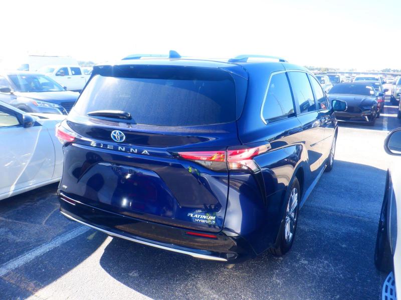 Toyota Sienna  2024