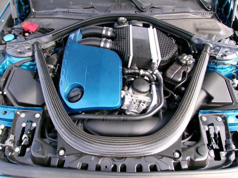 BMW M2  2021