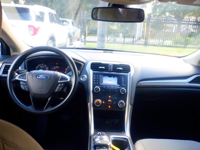 Ford Fusion S 2020 Ford Fusion S 2020