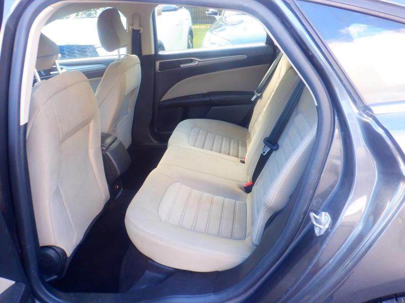 Ford Fusion S 2020 Ford Fusion S 2020