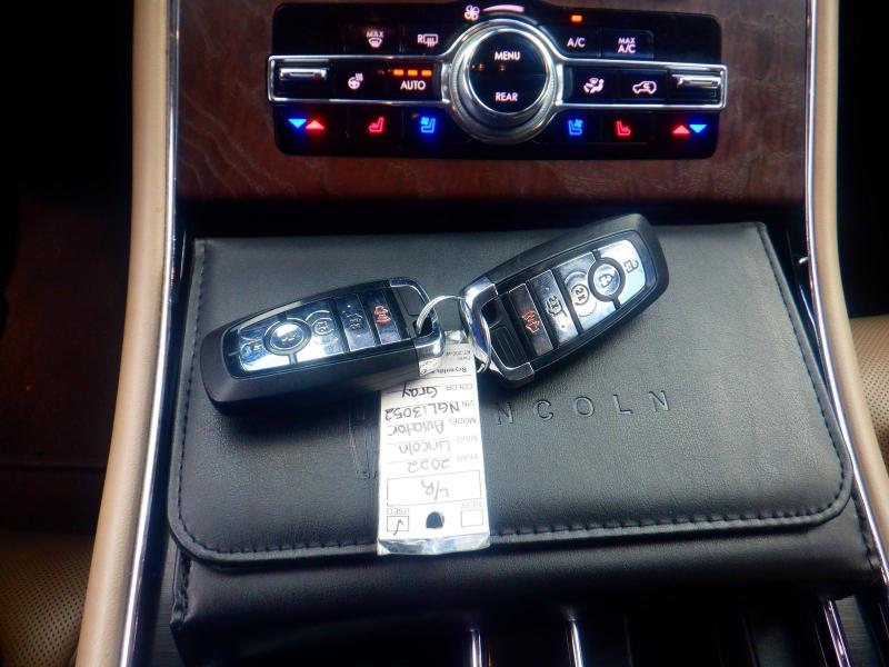 Lincoln Aviator  2022 Lincoln Aviator  2022