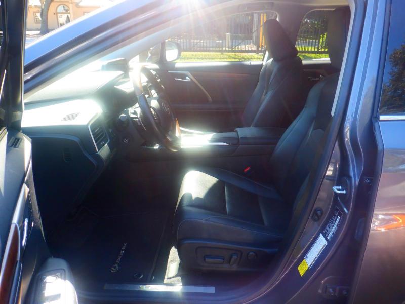 Lexus RX 350L  2022 Lexus RX 350L  2022