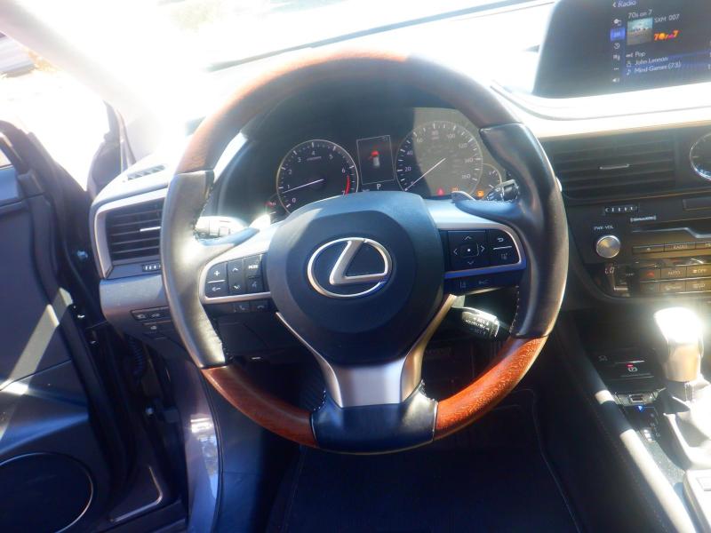 Lexus RX 350L  2022 Lexus RX 350L  2022