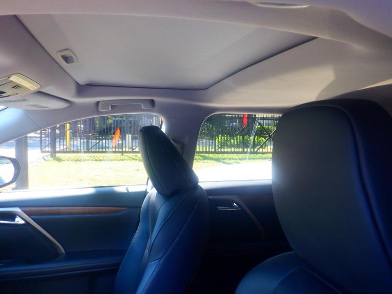 Lexus RX 350L  2022 Lexus RX 350L  2022