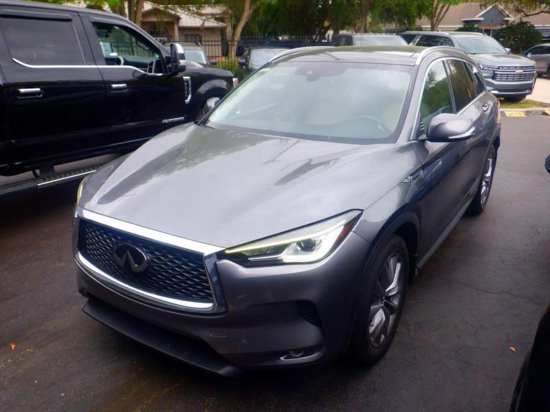 Infiniti QX50 LUXE 2022