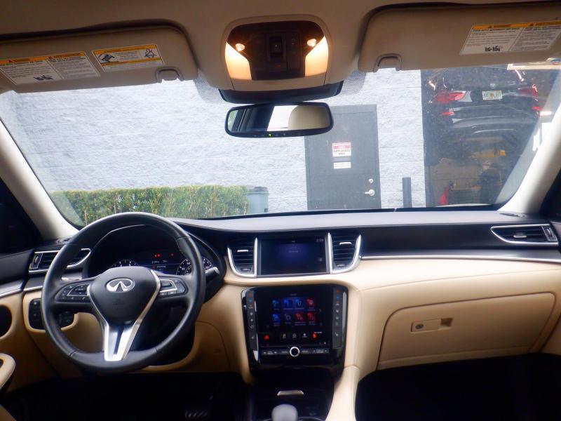 Infiniti QX50 LUXE 2022