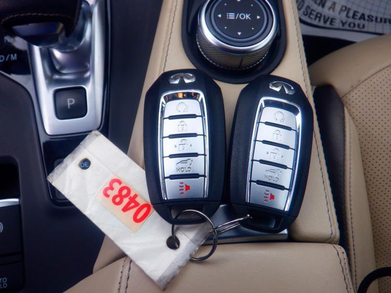 Infiniti QX50 LUXE 2022