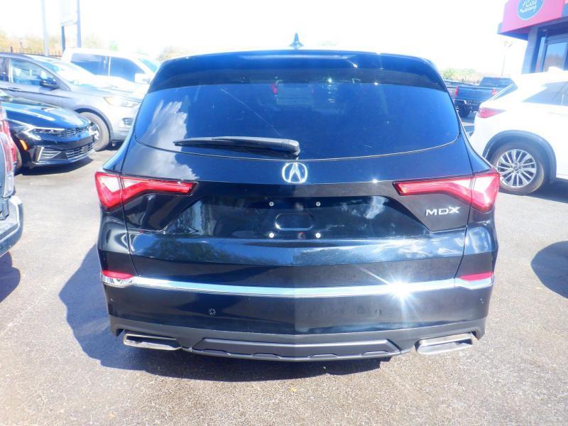 Acura MDX  2023