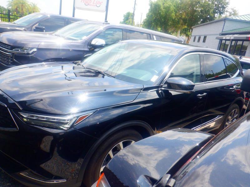 Acura MDX  2023