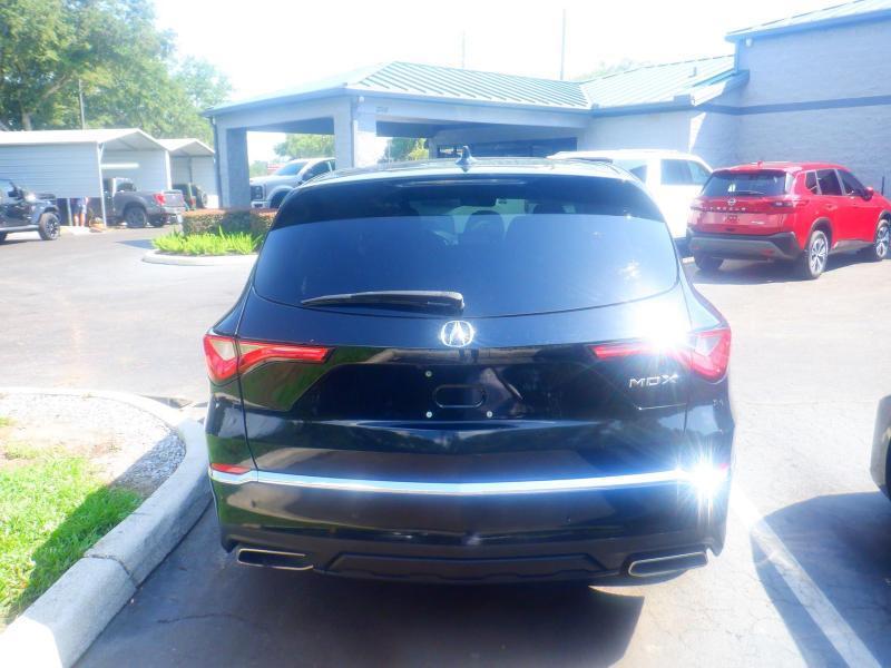 Acura MDX  2023