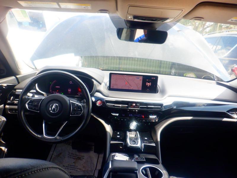 Acura MDX  2023