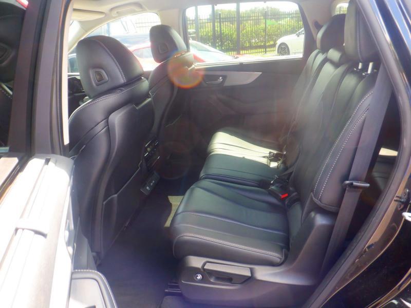 Acura MDX  2023