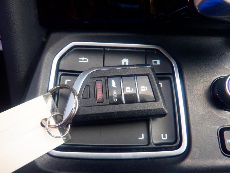 Acura MDX  2023