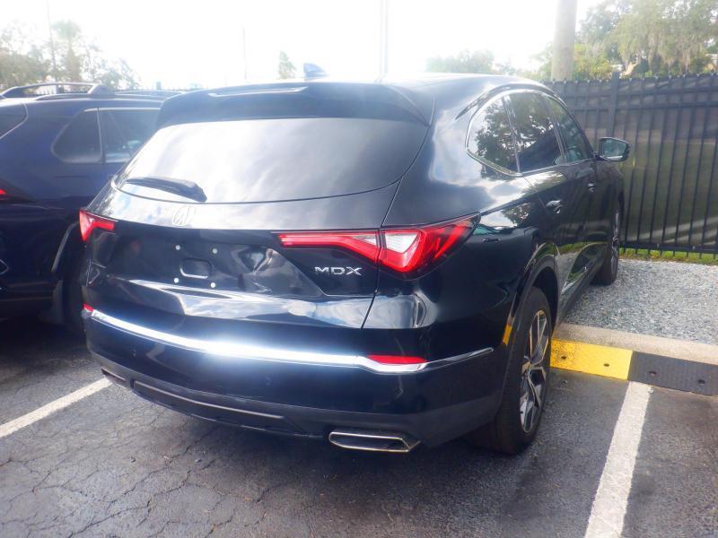 Acura MDX  2023