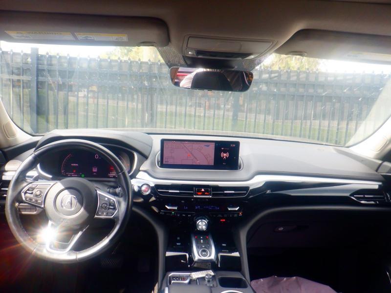 Acura MDX  2023