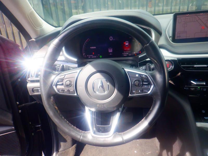 Acura MDX  2023