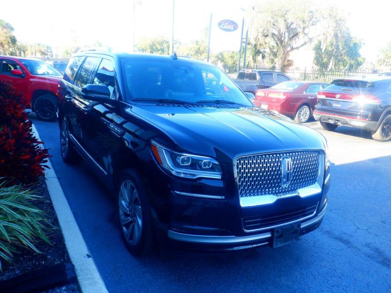 Lincoln Navigator  2024