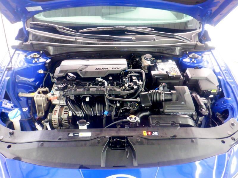 Hyundai Elantra SEL 2024