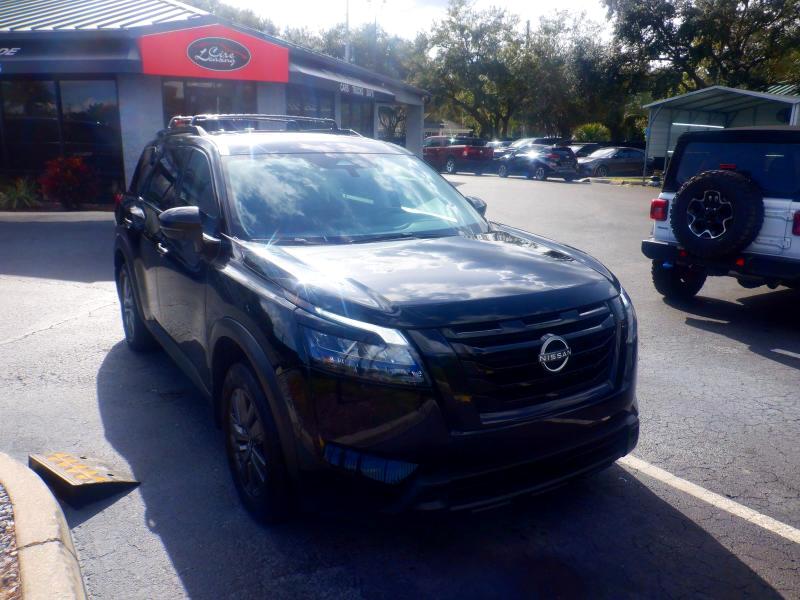 Nissan Pathfinder  2024