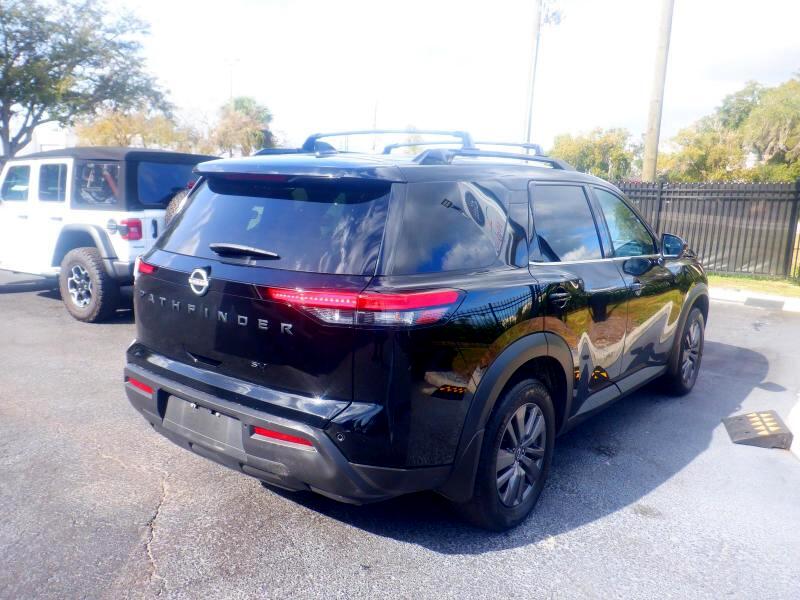 Nissan Pathfinder  2024