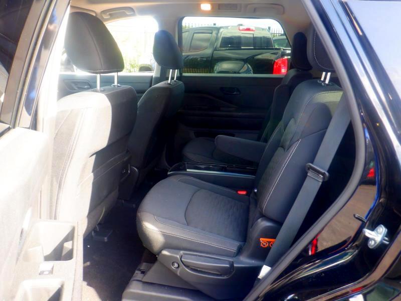 Nissan Pathfinder  2024