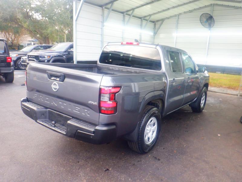Nissan Frontier S Crew Cab 4WD 2022