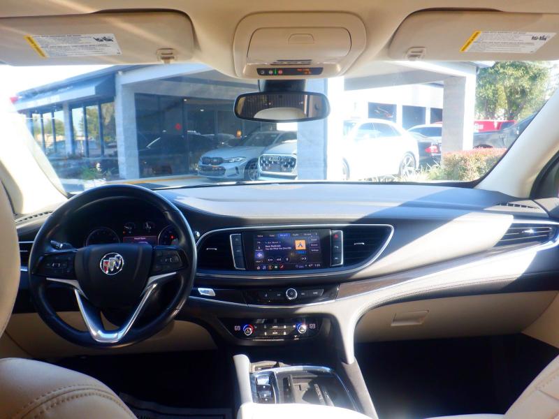 Buick Enclave Essence 2023