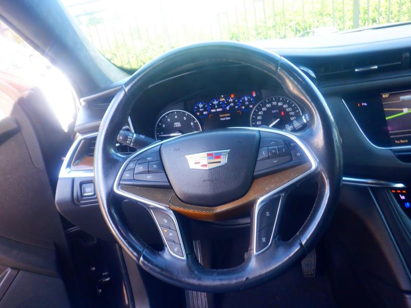 Cadillac XT5 Platinum AWD 2017