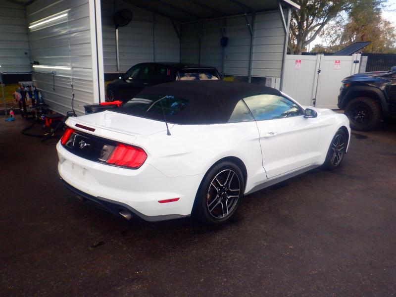 Ford Mustang EcoBoost Premium Convertible 2021
