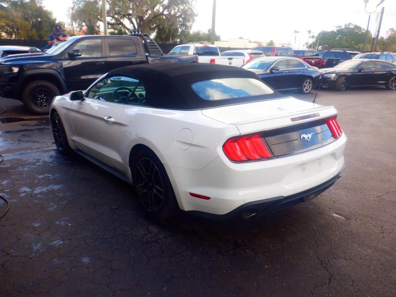 Ford Mustang EcoBoost Premium Convertible 2021