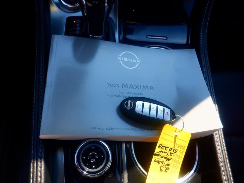 Nissan Maxima  2023