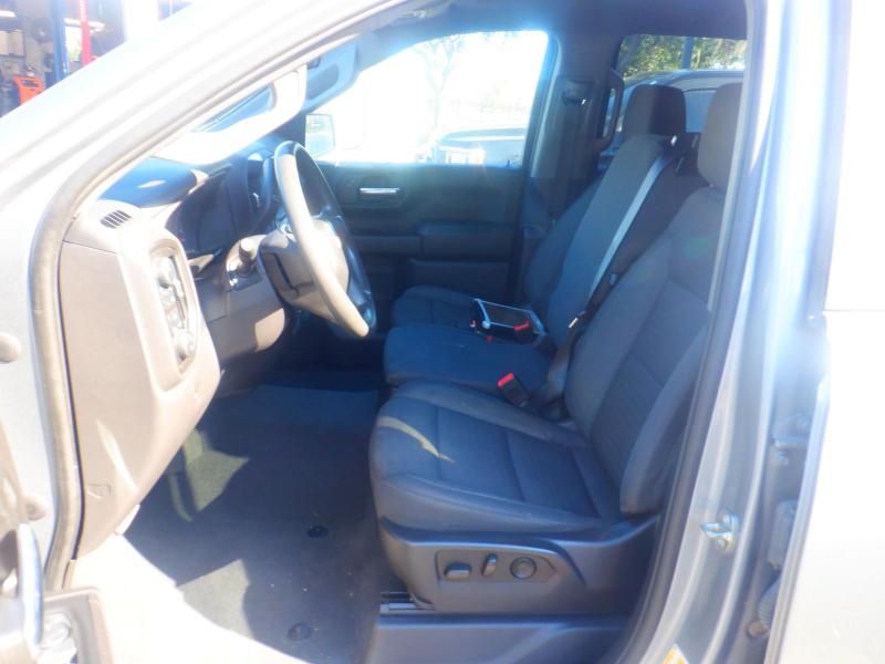 Chevrolet Silverado 1500 Custom Crew Cab 4WD 2023