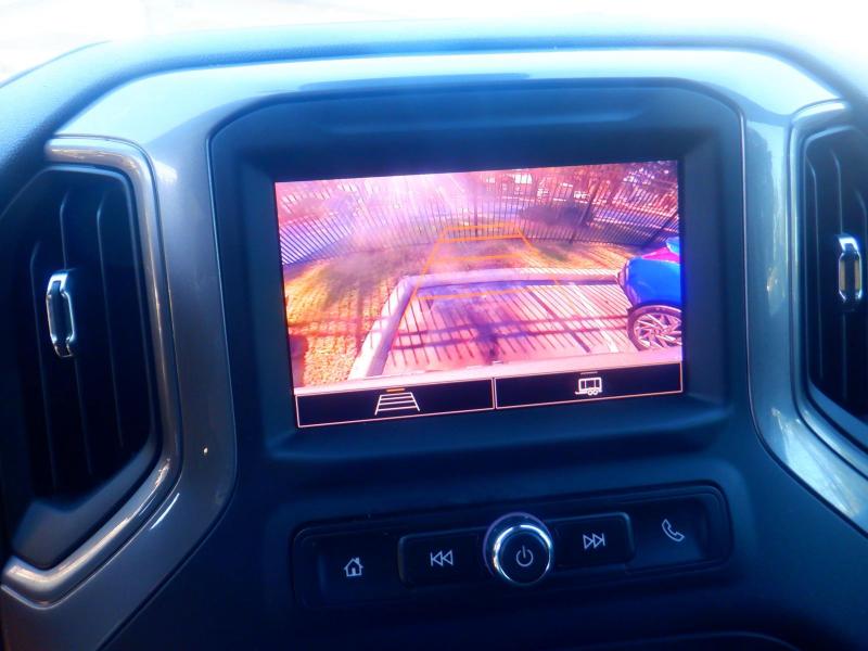 Chevrolet Silverado 1500 Custom Crew Cab 4WD 2023