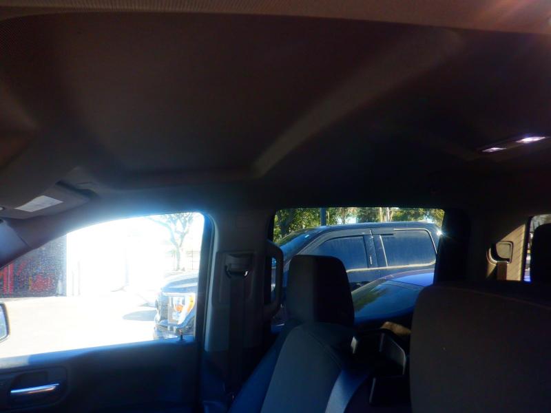 Chevrolet Silverado 1500 Custom Crew Cab 4WD 2023