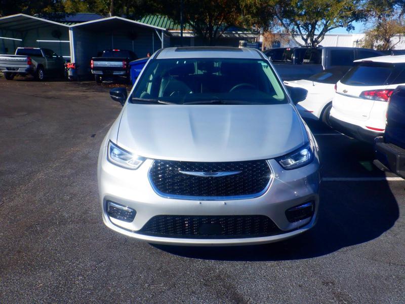 Chrysler Pacifica  2024