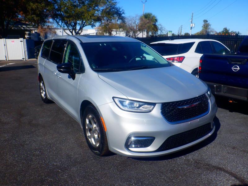 Chrysler Pacifica  2024