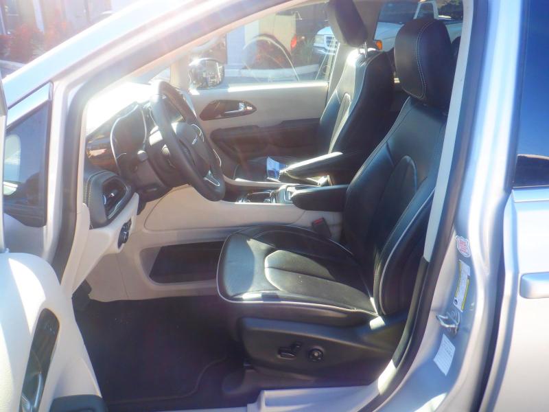 Chrysler Pacifica  2024