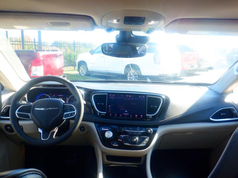 Chrysler Pacifica  2024