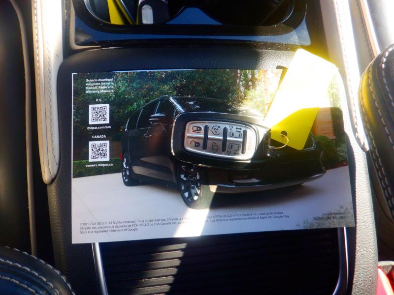 Chrysler Pacifica  2024