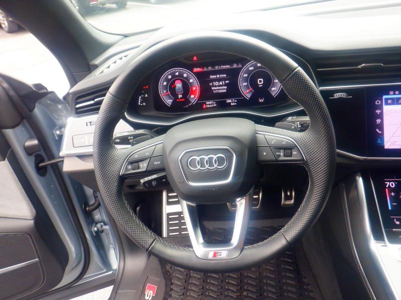 Audi SQ8  2024