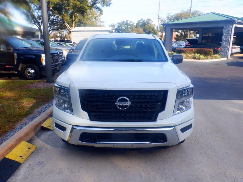 Nissan Titan  2024