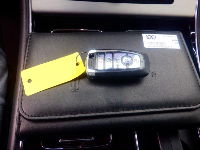 Lincoln Aviator Livery AWD 2023