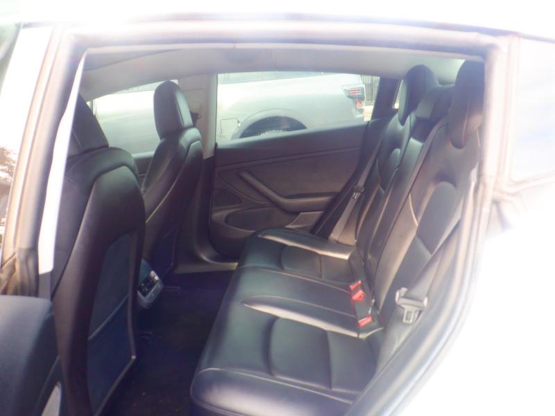 Tesla Model 3 Long Range 2019