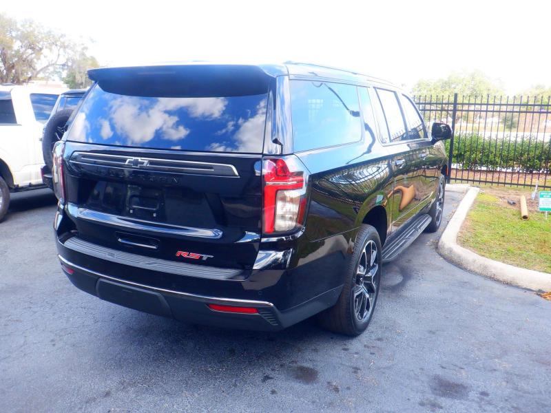 Chevrolet Suburban  2022