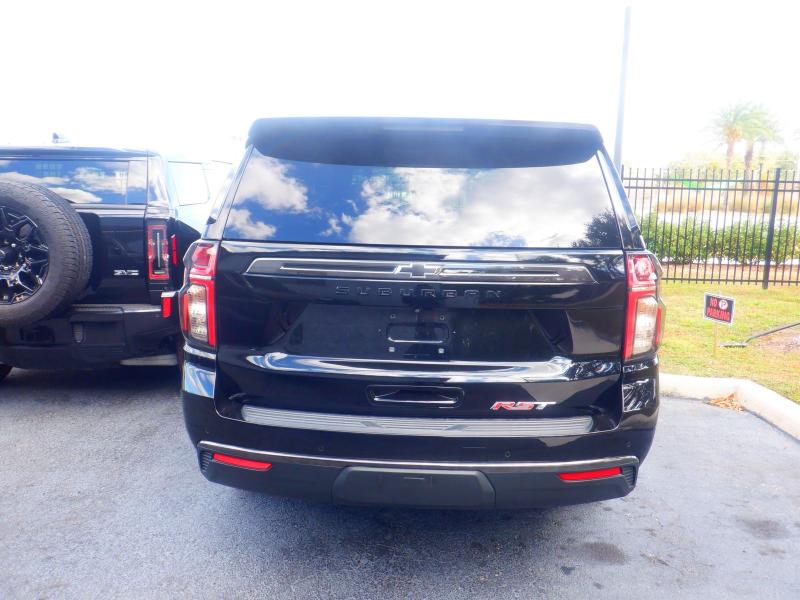 Chevrolet Suburban  2022